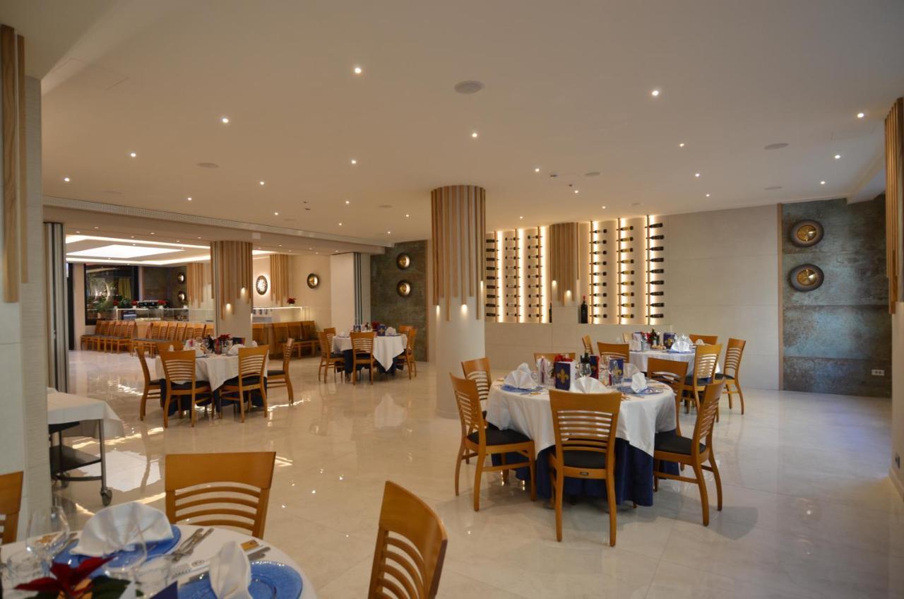 Hotel Ristorante Toscana Alassio Kültér fotó
